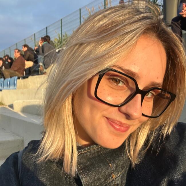 Babysitter in Cascais: Inês
