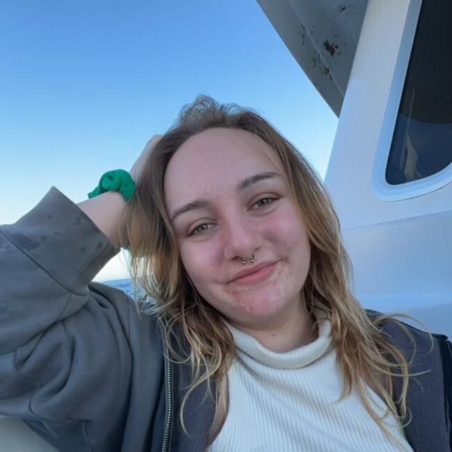 Babysitter in Marseille: Chloé