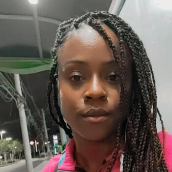 Babysitter in Osasco: Naiara