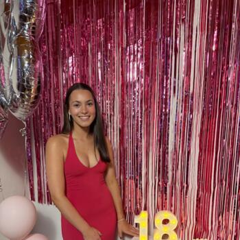 Babysitter Melbourne: Ashleigh