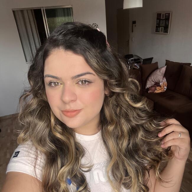 Babysitter in Natal: Emilly