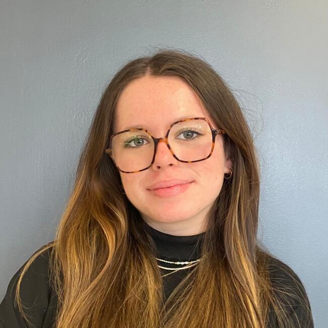 Babysitter in Rennes: Lisa