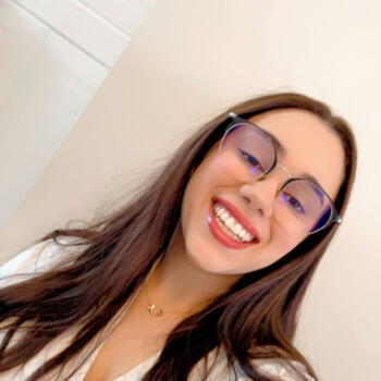 Babysitter in Belo Horizonte: Giovanna