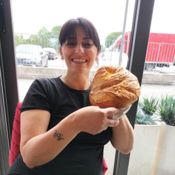 Babysitter Azzano San Paolo: Monica