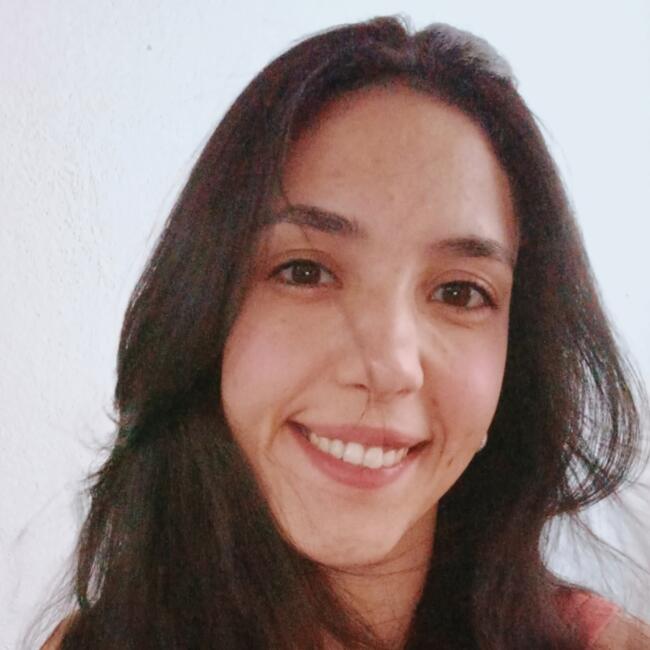 Babá em Brasília: Bianca