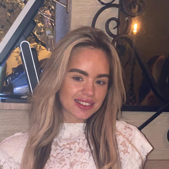 Babysitter in Gravesend: Caitlin