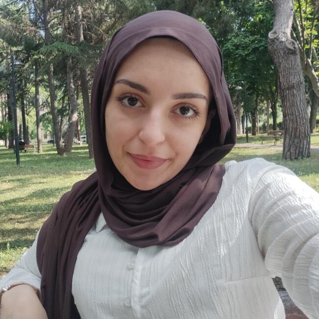 İstanbul bölgesinde bebek bakıcısı: Şevval