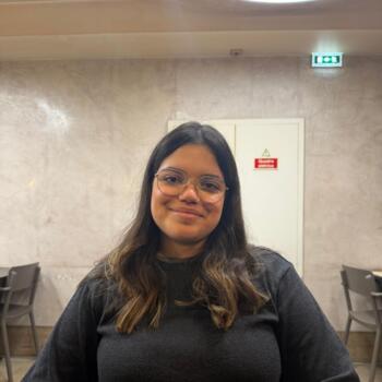 Babysitter Paredes: Maria