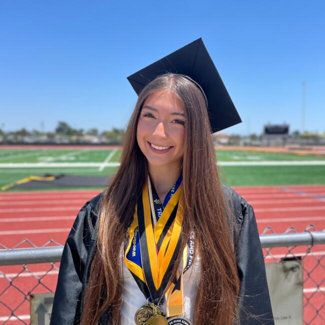 Babysitter in Santa Fe Springs: Isabel