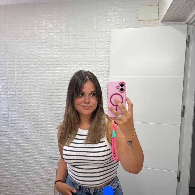 Nanny in Huelva: Cristina