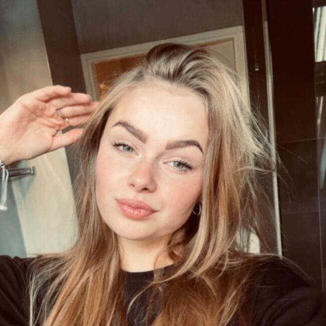 Babysitter in Burgum: Vera