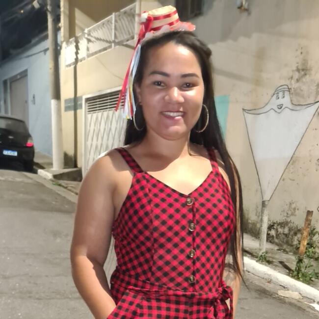 Babysitter in São Paulo (São Paulo): Regiane