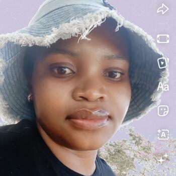 Babysitter in Durban: Thandiwe Zama