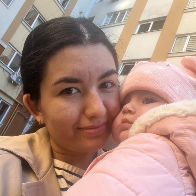Δουλειά για babysitter στην περιοχή Κισινάου: Nicoleta