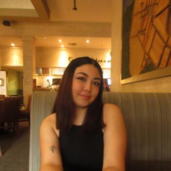 Babysitter Cypress: Alyssa