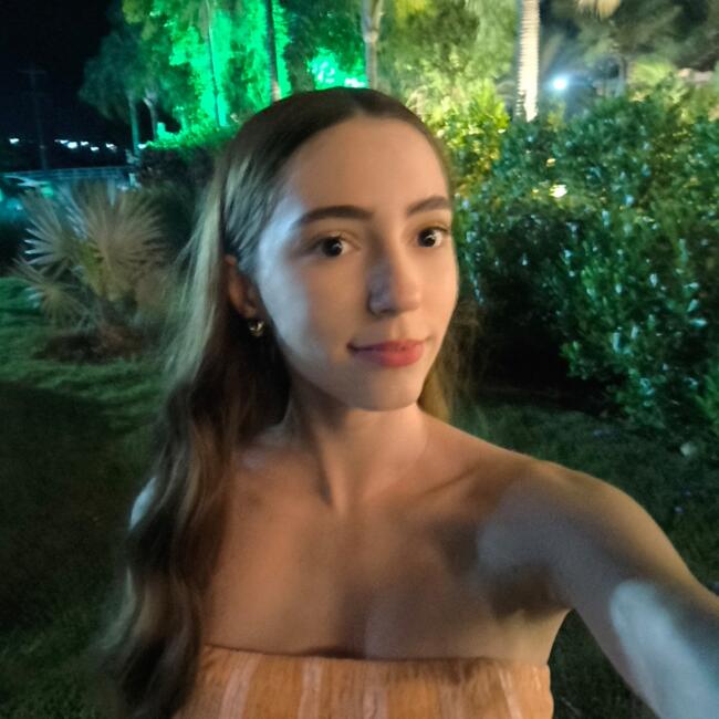 Babysitter in São José do Rio Preto: Beatriz