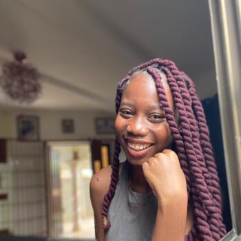 Baby-sitter Angers: Claudia