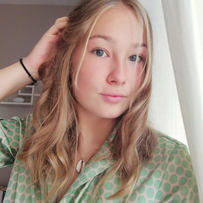 Babysitter in Bordeaux: Océane