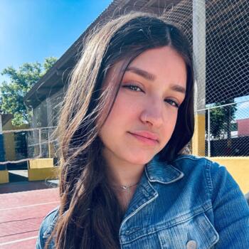 Babysitter in Santo André: Beatriz