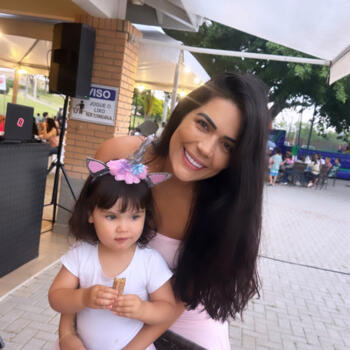 Emprego de babá em Atibaia: emprego de babá Valeria