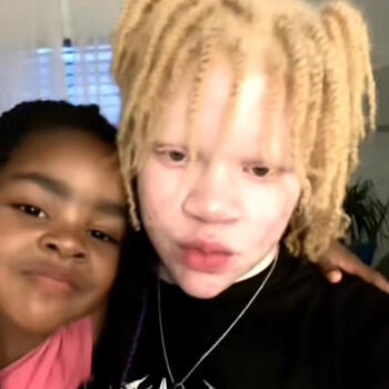 Babysitter in Aigle VD: Mia