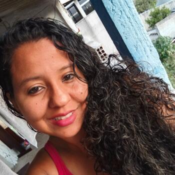 Babysitter in Betim: Poliana