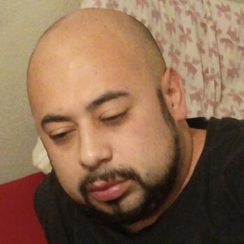 Babysitter in Lancaster (Texas): Mark estrada