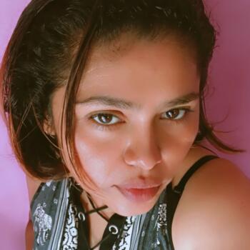 Babysitter in Herradura: Tania