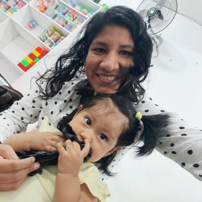 Trabajo para niñera en San Juan de Lurigancho: Emely