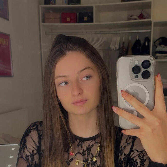 Babysitter in Ceyras: Romane