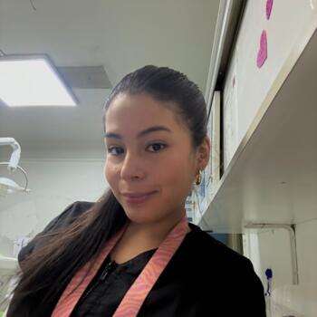 Babysitter in Santiago: Barbara Santos