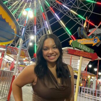 Babysitter in Ribeirão das Neves: Brenda