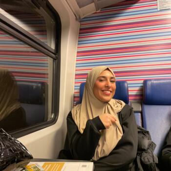 Babysitter Amsterdam: Salma