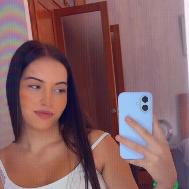 Babysitter in Beniel: Marta