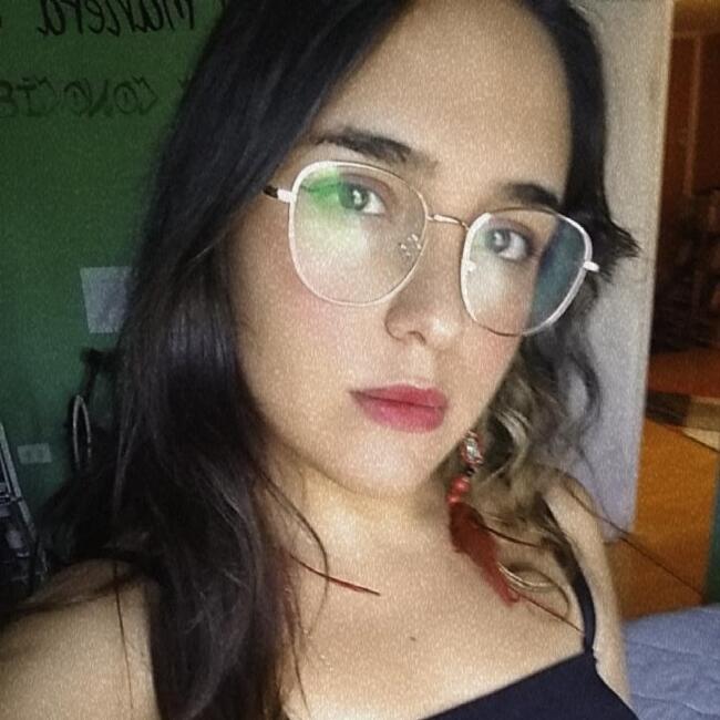 Niñera en Peñaflor: Andrea