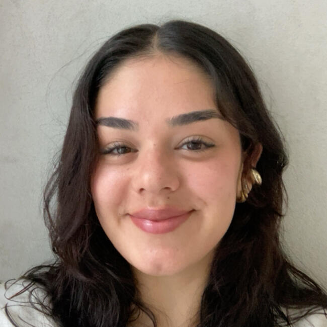 Niñera en Tres Ríos: Valeria