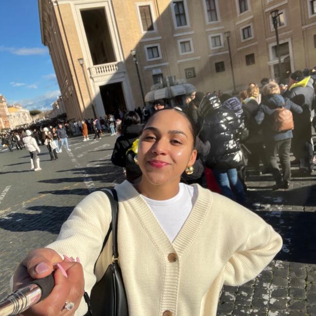 Babysitter in Coimbra: Christianne