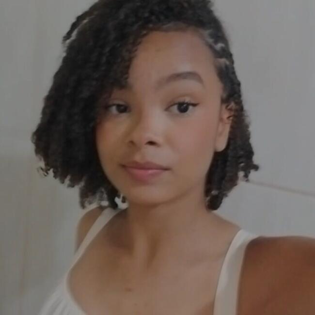 Babá em Curitiba: Taina