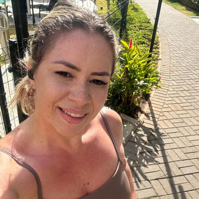 Trabajo para niñera en Belo Horizonte: Nayara