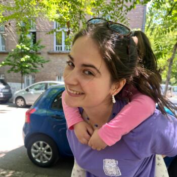 Bébiszitter Szeged területén: Zsófi