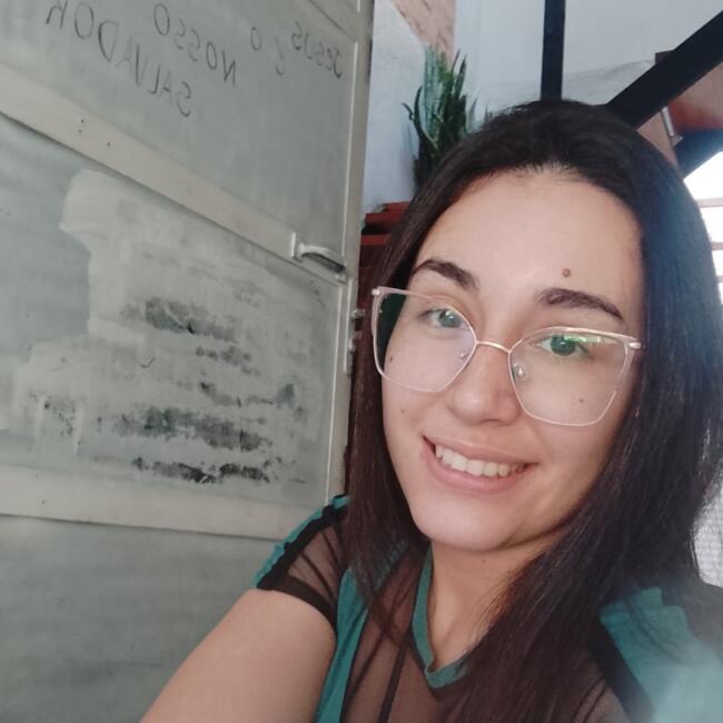 Babysitter in Piracicaba: Geovana