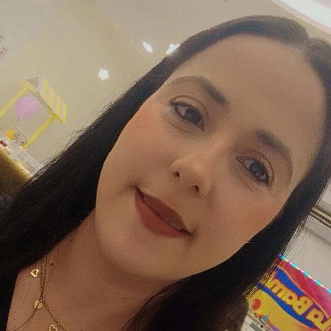 Babá em Piracicaba: Mariane