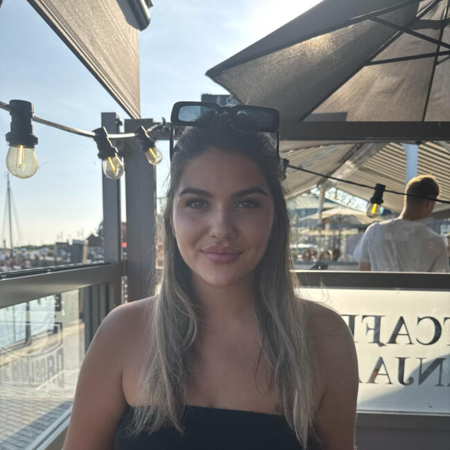 Babysitter in Kruiningen: Anouk