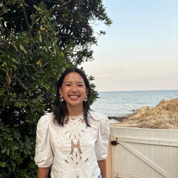 Babysitter in Saint-Cloud: Aglaé