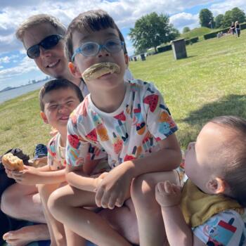 Babysitter job i København: babysitter job Midori