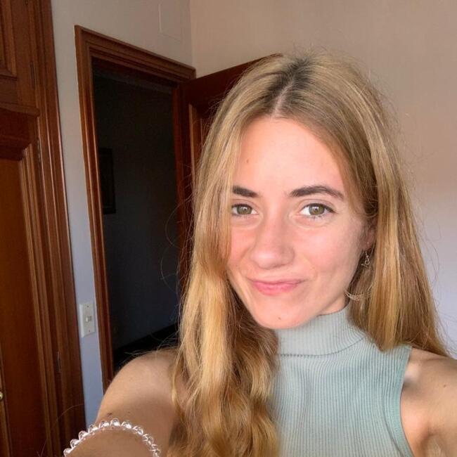 Babysitter in Vigo: Marta