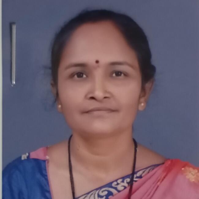 पिंपरी-चिंचवड में बेबीसिटर: Lata