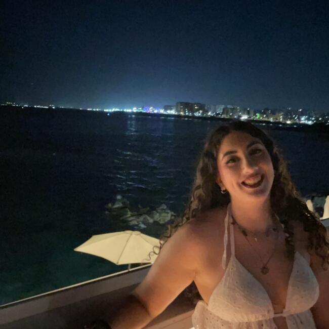 Babysitter in Viagrande: Barbara