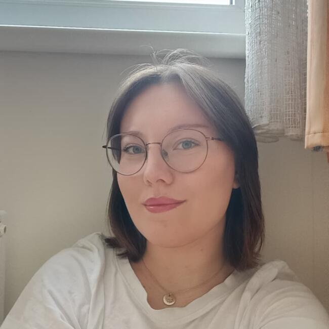 Babysitter in Prague: Eliška