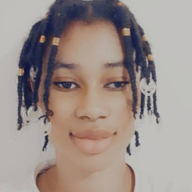 Babysitter in Évreux: Thalie